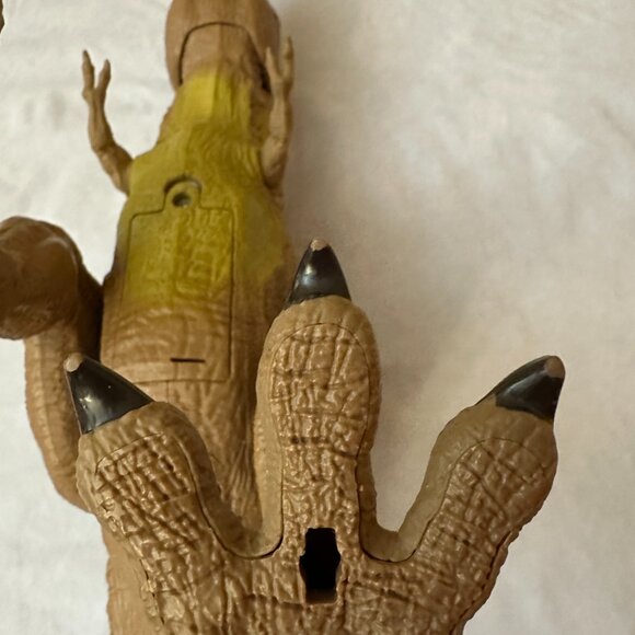 2 Jurassic World T-Rex Dinosaur Action Figures / Epic Roarin' & Thrash 'N Devour - Picture 14 of 16